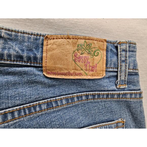 Sassy Thai Jeans Womens Embellished Beads Flowers Rhinestones Mid Rise 10 Flare - Picture 11 of 14